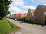 171-7146_IMG.JPG (44203 bytes)